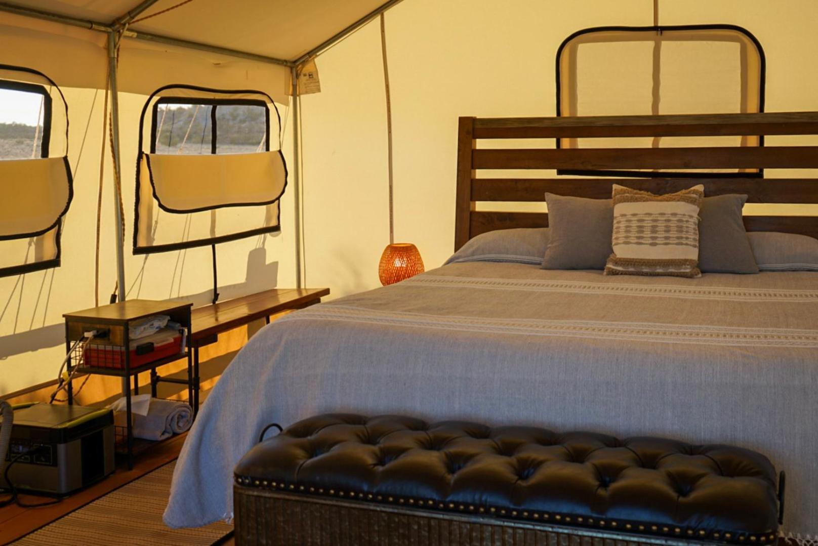 Hotel Basecamp 37° à Kanab Extérieur photo